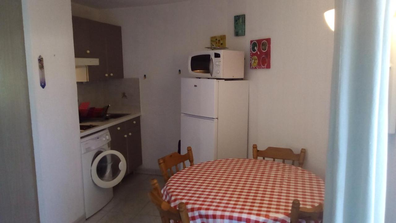 Studio De 27 M² + 70 M² De Jardin A 100 M Des Plages Cavalaire-sur-Mer Exterior photo